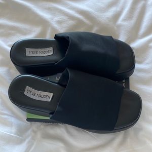 Steve Madden Slinky Slides